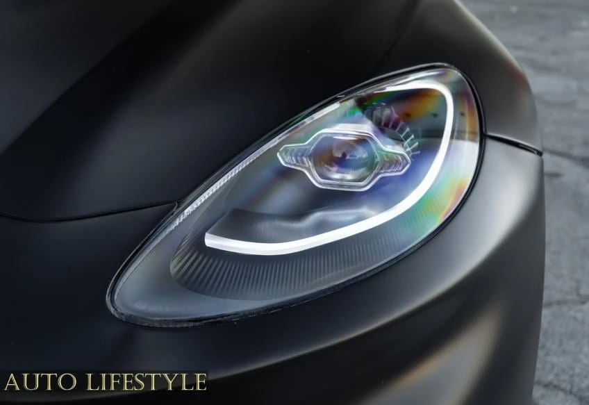 2022 Aston Martin DBX - Image 11 of 20