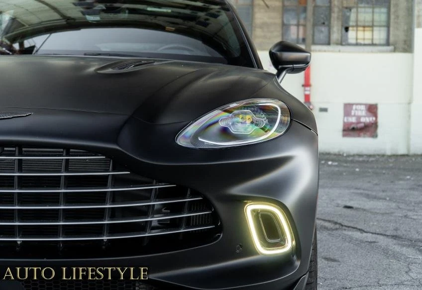 2022 Aston Martin DBX - Image 12 of 20