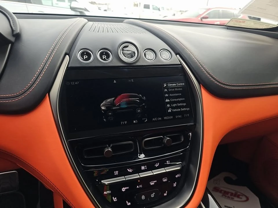 2022 Aston Martin DBX - Image 4 of 7