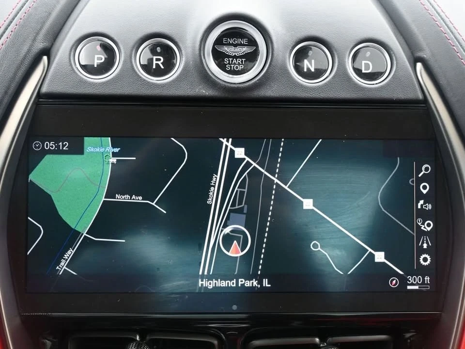2022 Aston Martin DBX - Image 12 of 18