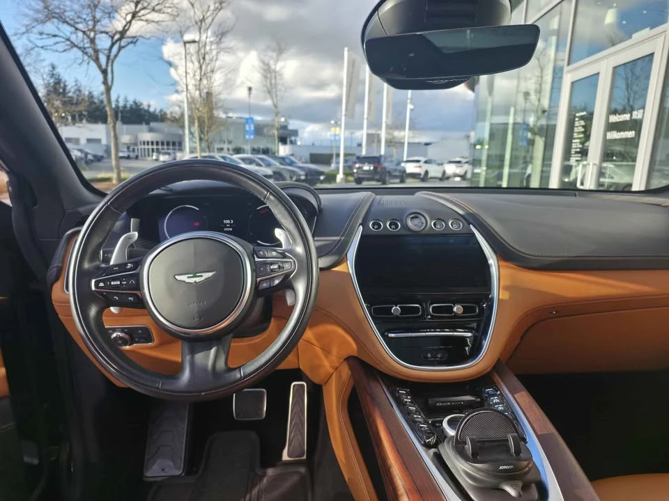 2022 Aston Martin DBX - Image 16 of 16