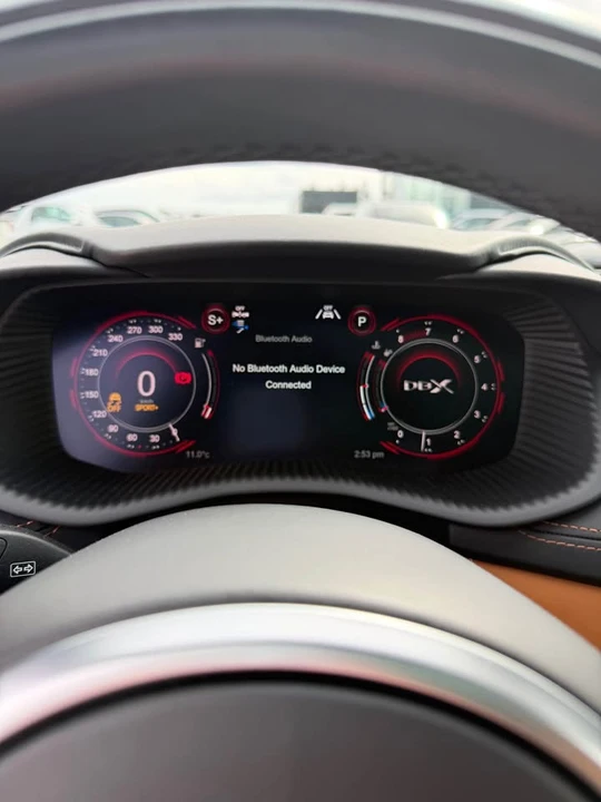 2022 Aston Martin DBX - Image 9 of 11