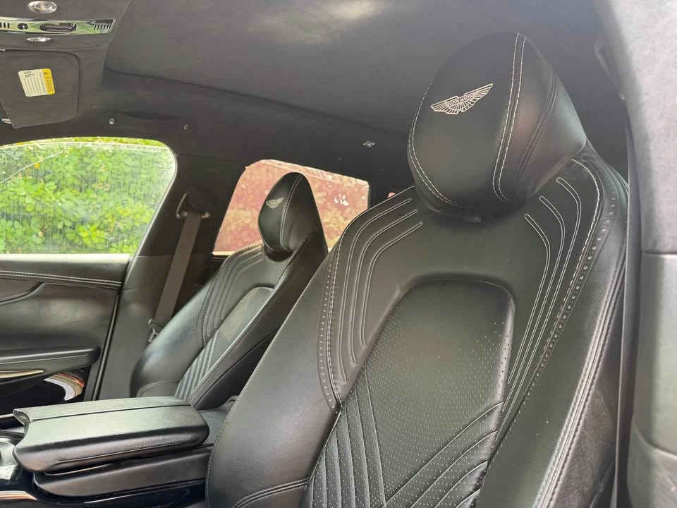 2022 Aston Martin DBX - Image 15 of 20