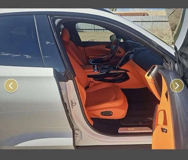 2022 Aston Martin DBX - Image 11 of 12