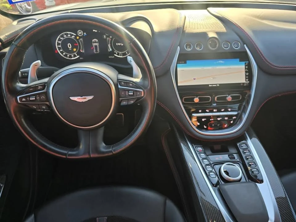 2022 Aston Martin DBX - Image 10 of 19