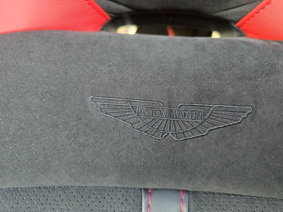 2022 Aston Martin DBX - Image 19 of 19
