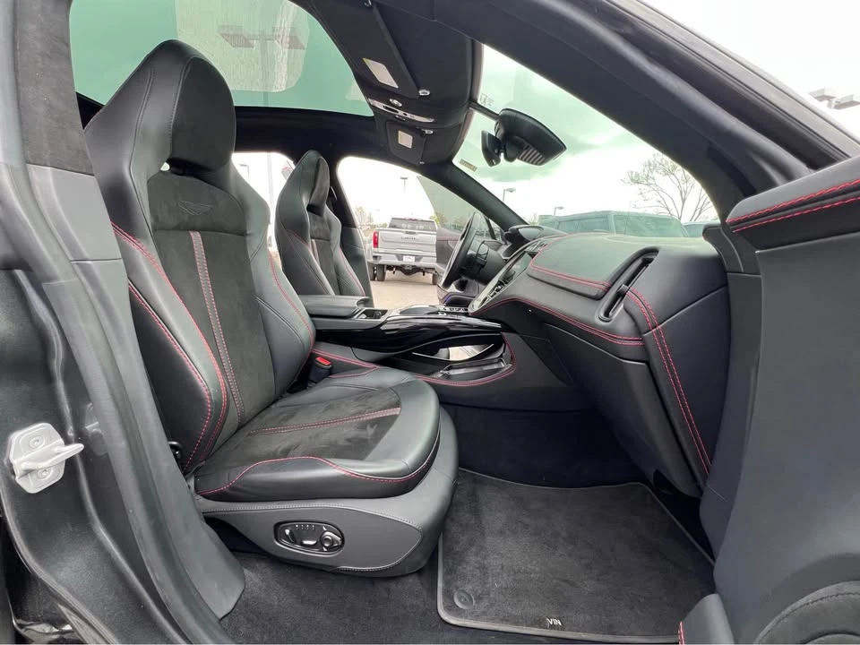 2022 Aston Martin DBX - Image 17 of 18