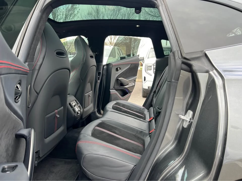 2022 Aston Martin DBX - Image 14 of 18