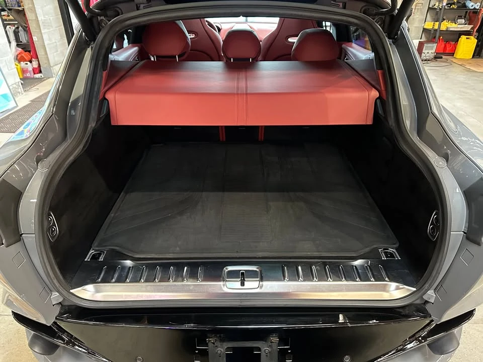 2022 Aston Martin DBX - Image 13 of 20