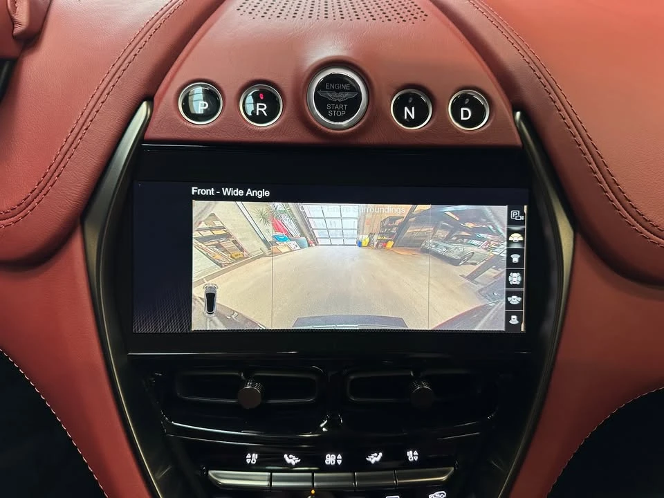2022 Aston Martin DBX - Image 12 of 20
