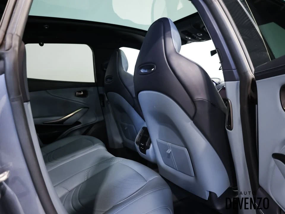 2022 Aston Martin DBX - Image 8 of 18
