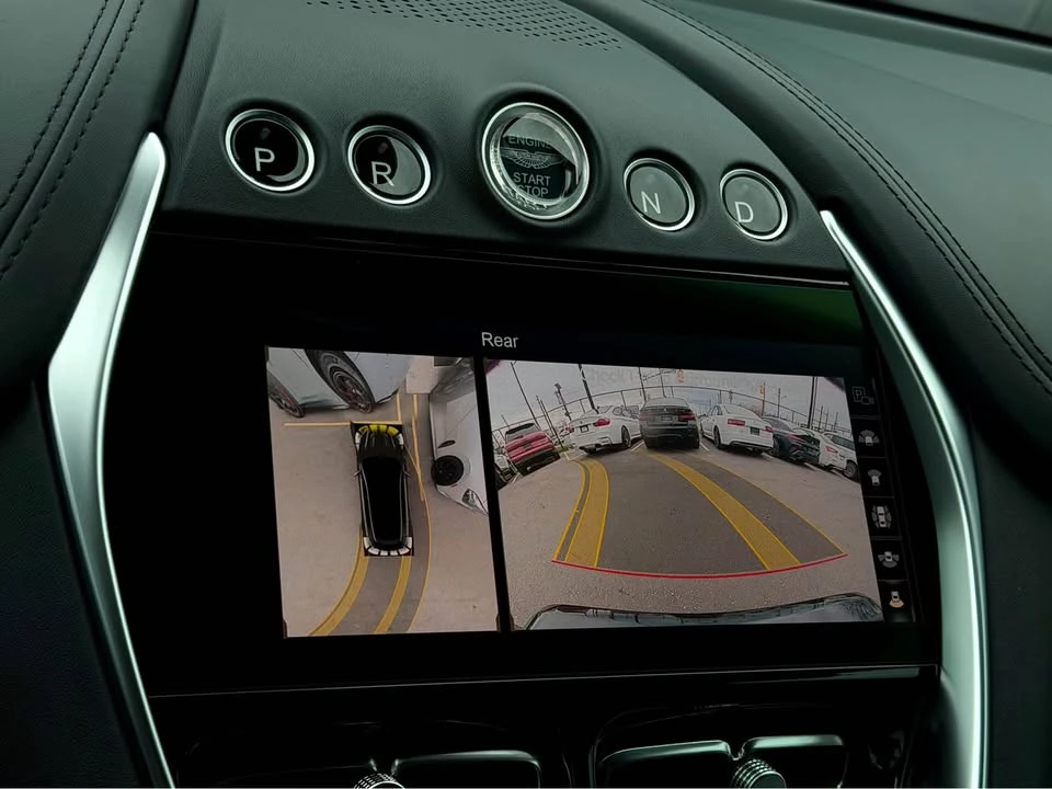 2022 Aston Martin DBX - Image 15 of 20