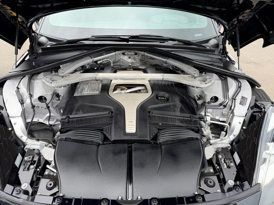 2022 Aston Martin DBX - Image 18 of 20