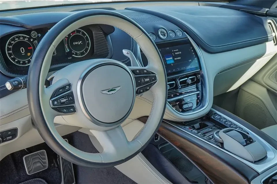 2022 Aston Martin DBX - Image 12 of 20