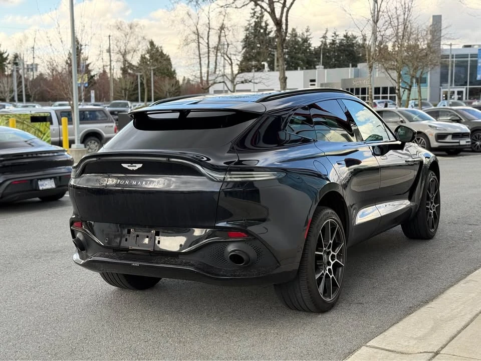 2022 Aston Martin - Image 4 of 8