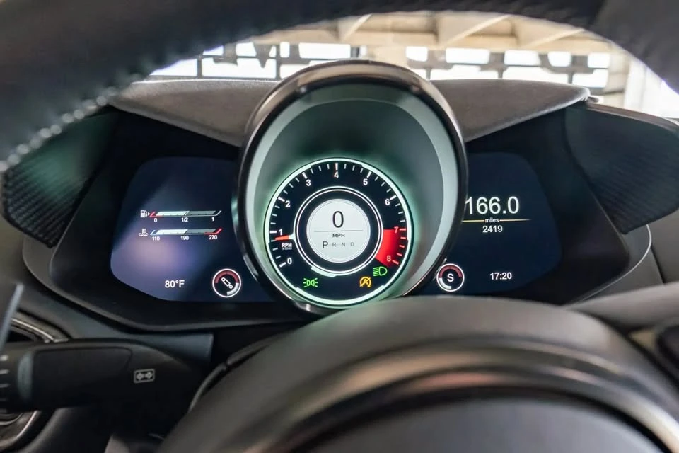 2022 Aston Martin V8 Vantage (2019+) - Image 9 of 14