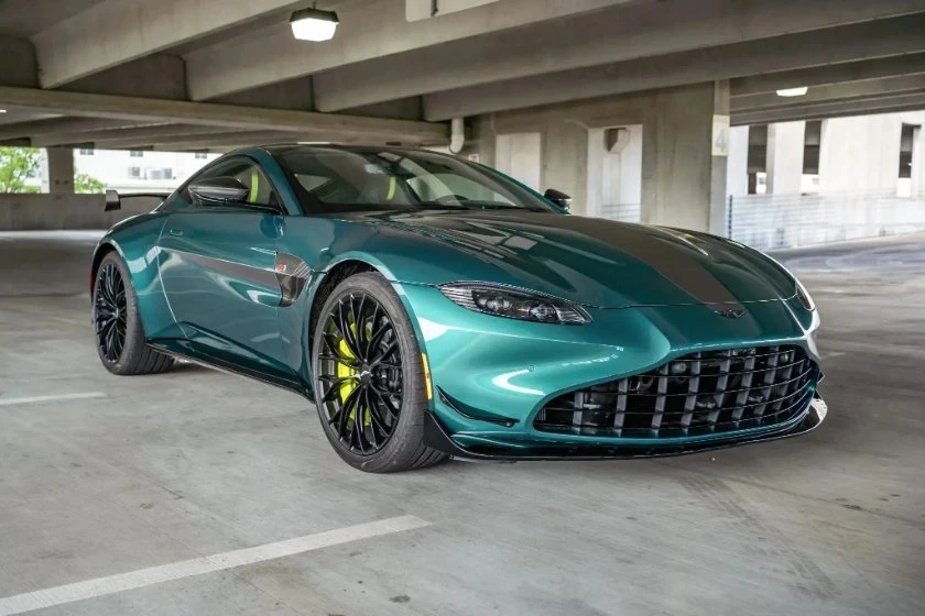 2022 Aston Martin V8 Vantage (2019+) - Image 13 of 14