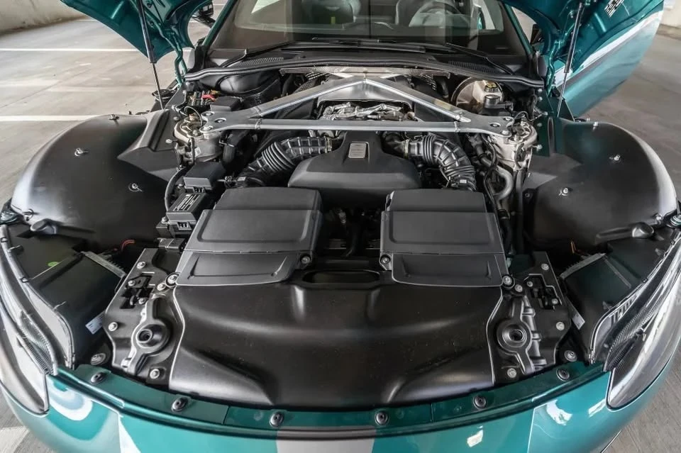 2022 Aston Martin V8 Vantage (2019+) - Image 11 of 14