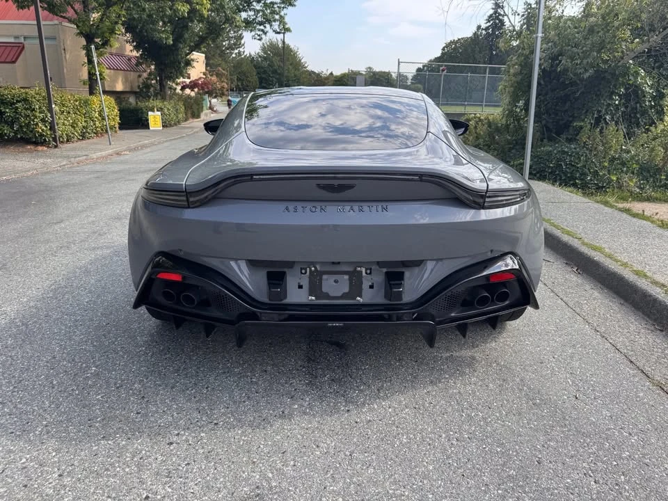 2022 Aston Martin V8 Vantage (2019+) - Image 3 of 9