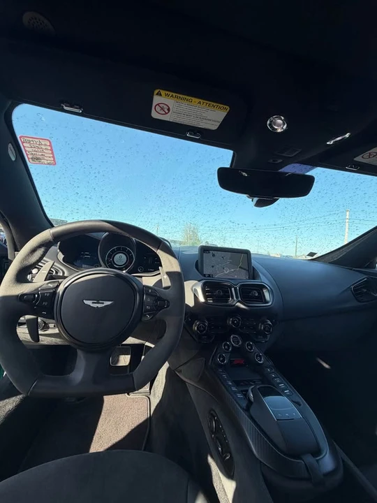 2022 Aston Martin V8 Vantage (2019+) - Image 9 of 9