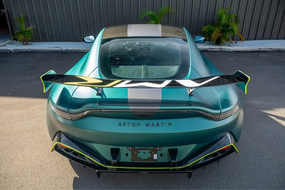 2022 Aston Martin V8 Vantage (2019+) - Image 8 of 19