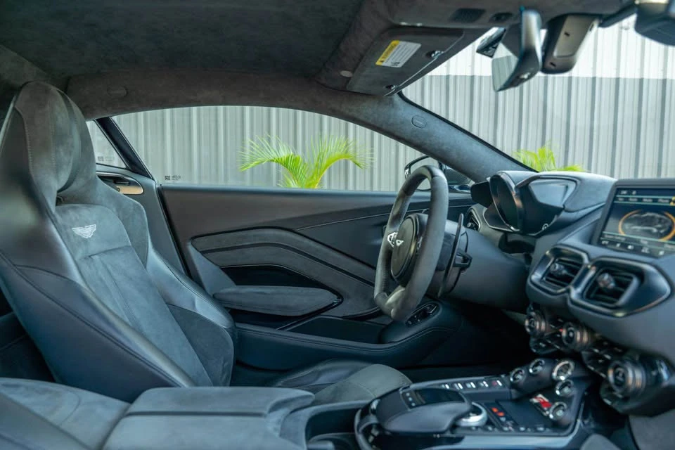 2022 Aston Martin V8 Vantage (2019+) - Image 18 of 18