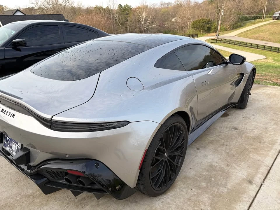 2022 Aston Martin V8 Vantage (2019+) - Image 2 of 20