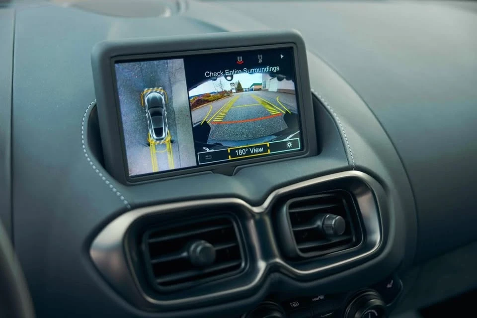 2022 Aston Martin V8 Vantage (2019+) - Image 11 of 20