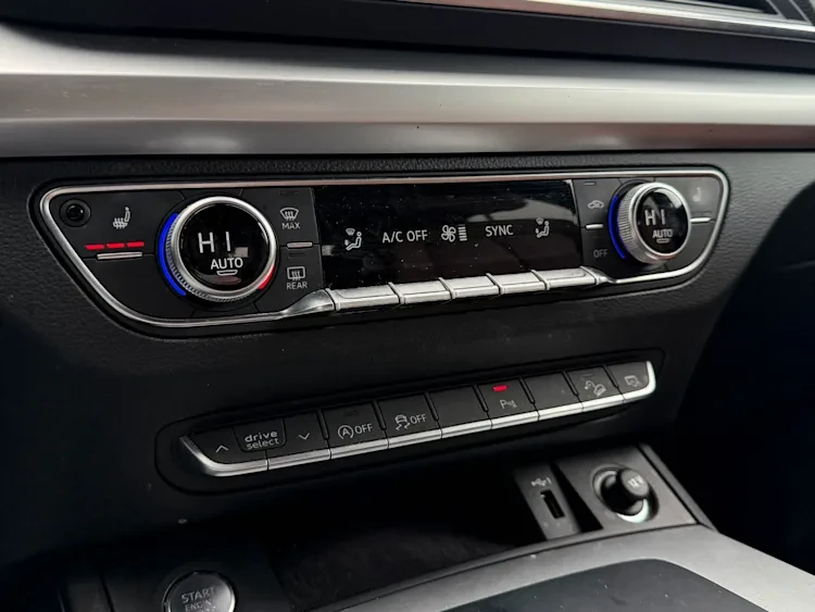 2022 Audi FY Q5 - Image 8 of 8