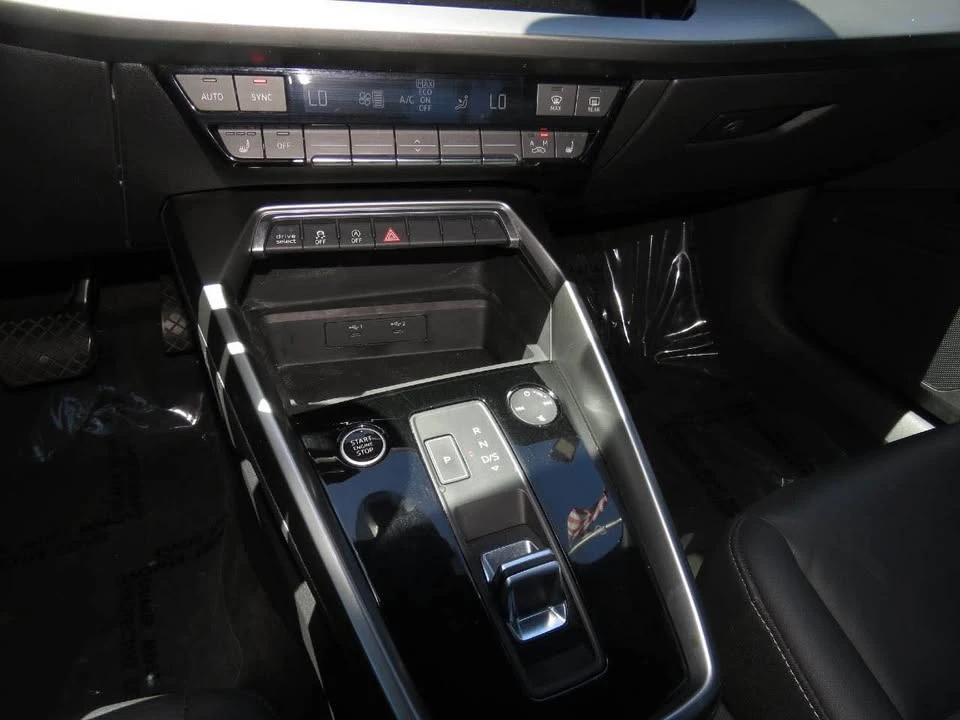 2022 Audi 8Y A3 - Image 2 of 13