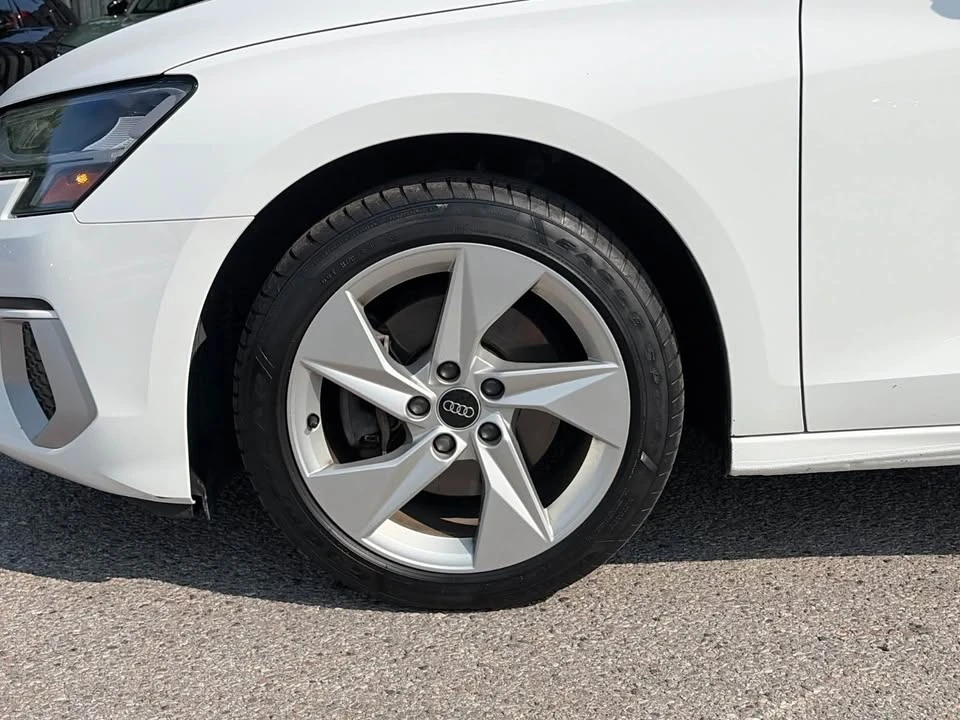 2022 Audi 8Y A3 - Image 3 of 5