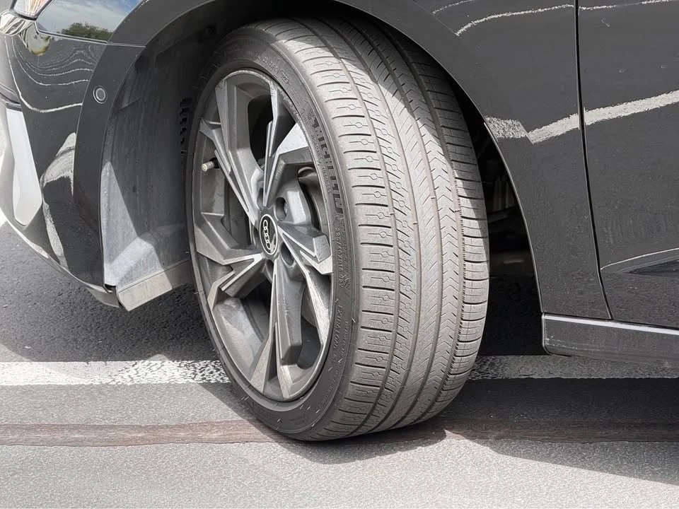 2022 Audi 8Y A3 - Image 2 of 16