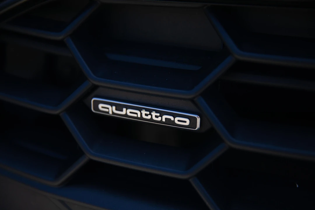 2022 Audi B9 A4 - Image 15 of 31