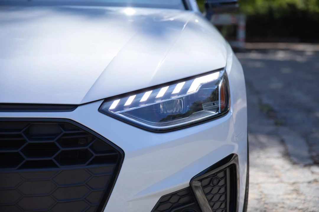 2022 Audi B9 A4 - Image 16 of 31