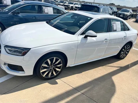 2022 Audi A4 40 Premium