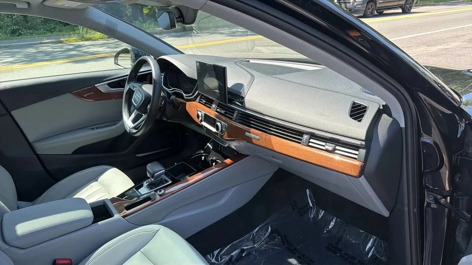 2022 Audi B9 A4 - Image 17 of 20