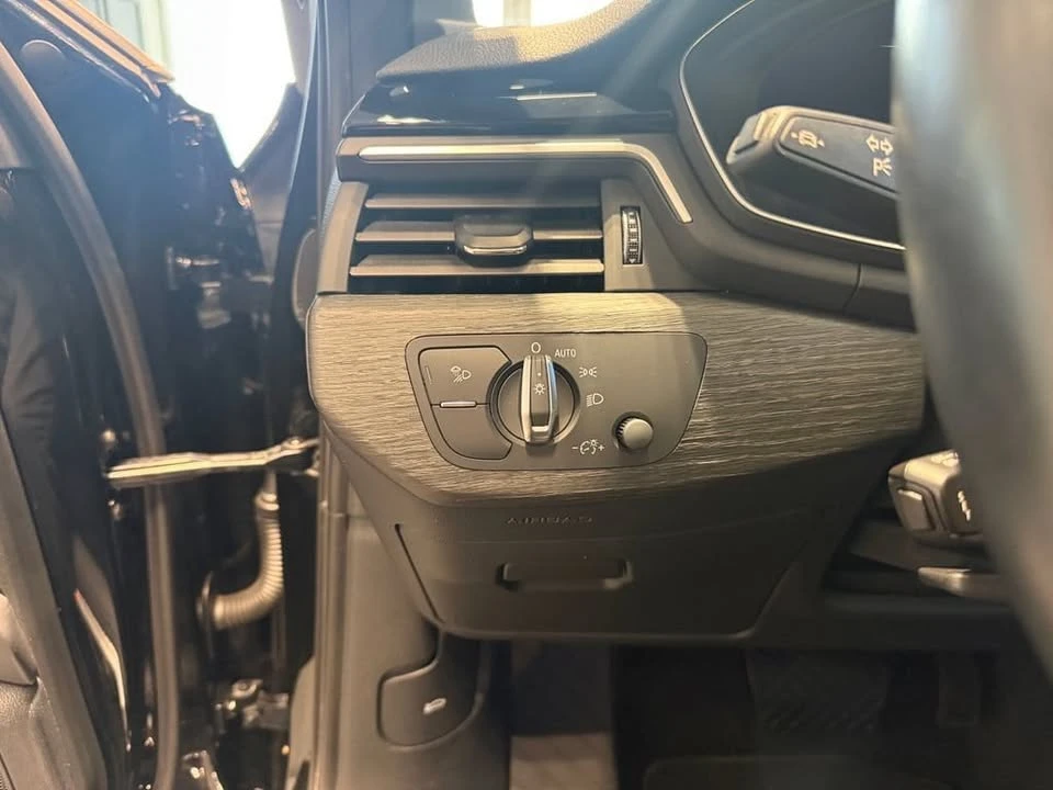 2022 Audi B9 A4 - Image 14 of 20