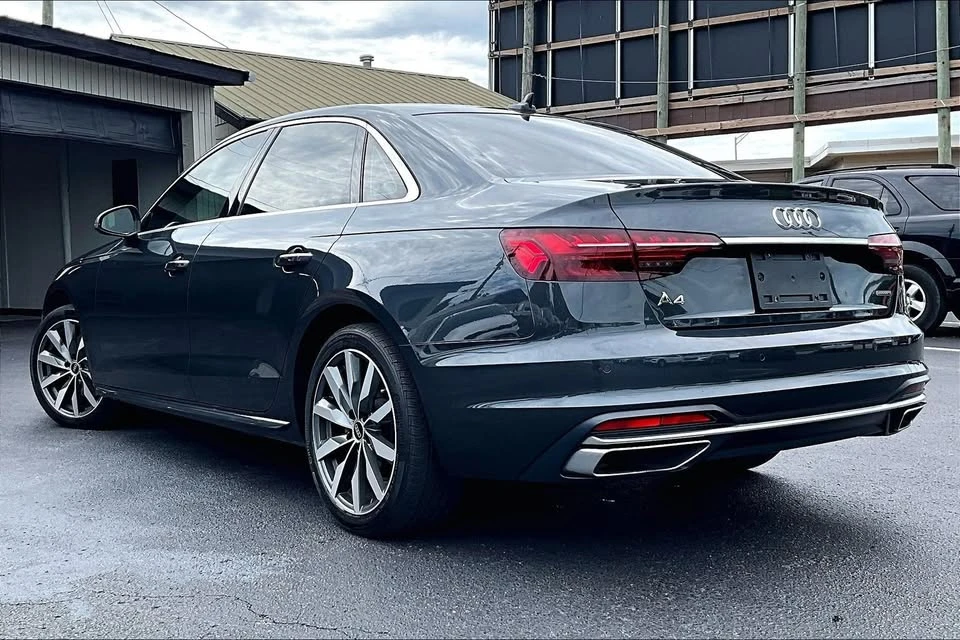 2022 Audi B9 A4 - Image 4 of 5
