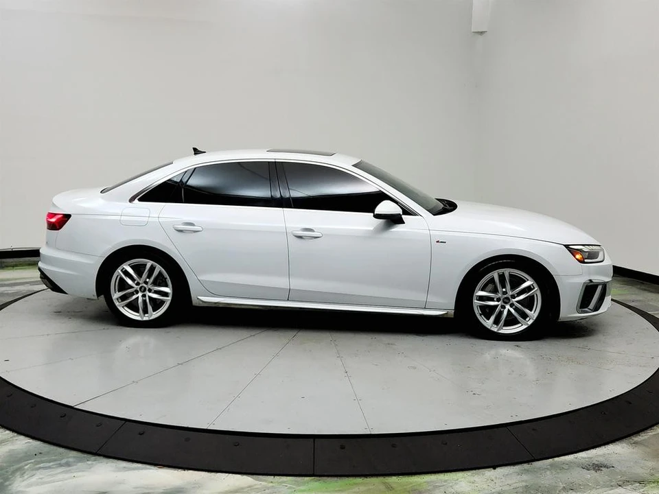 2022 Audi B9 A4 - Image 4 of 12