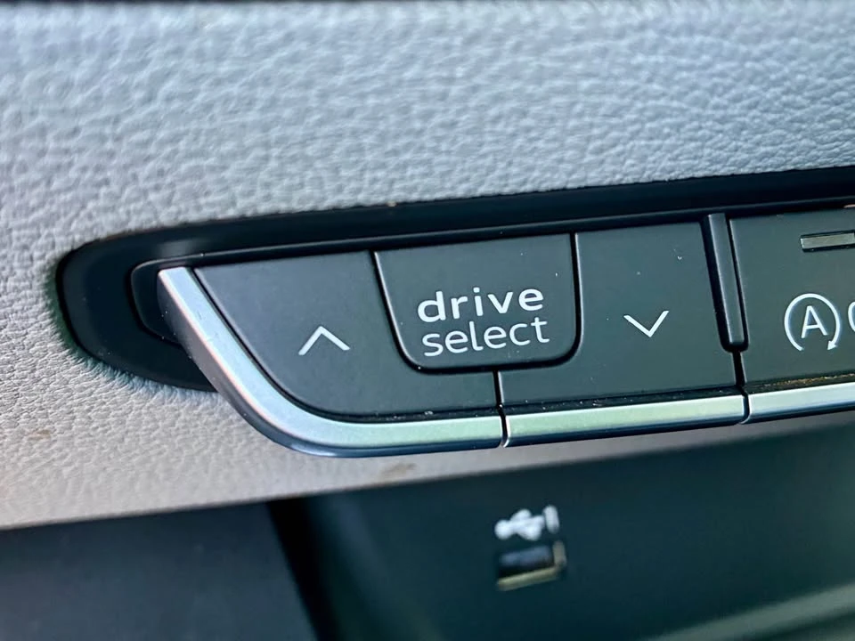 2022 Audi B9 A4 - Image 12 of 20