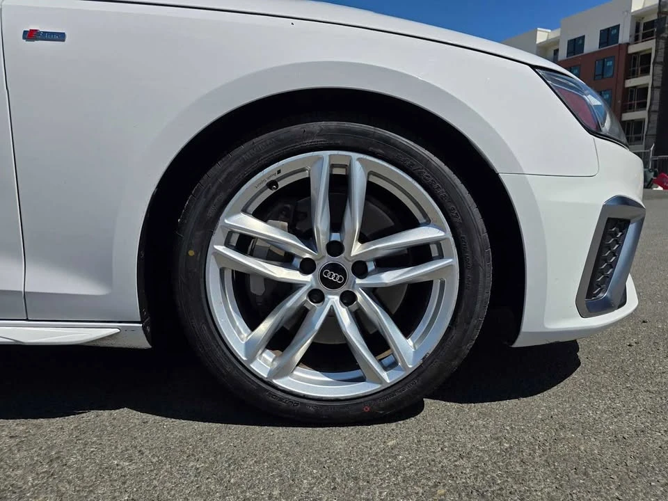 2022 Audi B9 A4 - Image 9 of 18