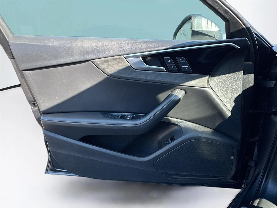 2022 Audi B9 A4 - Image 17 of 21