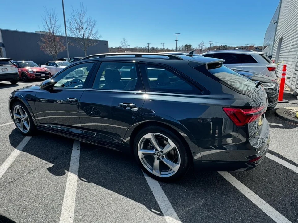 2022 Audi Allroad - Image 9 of 31