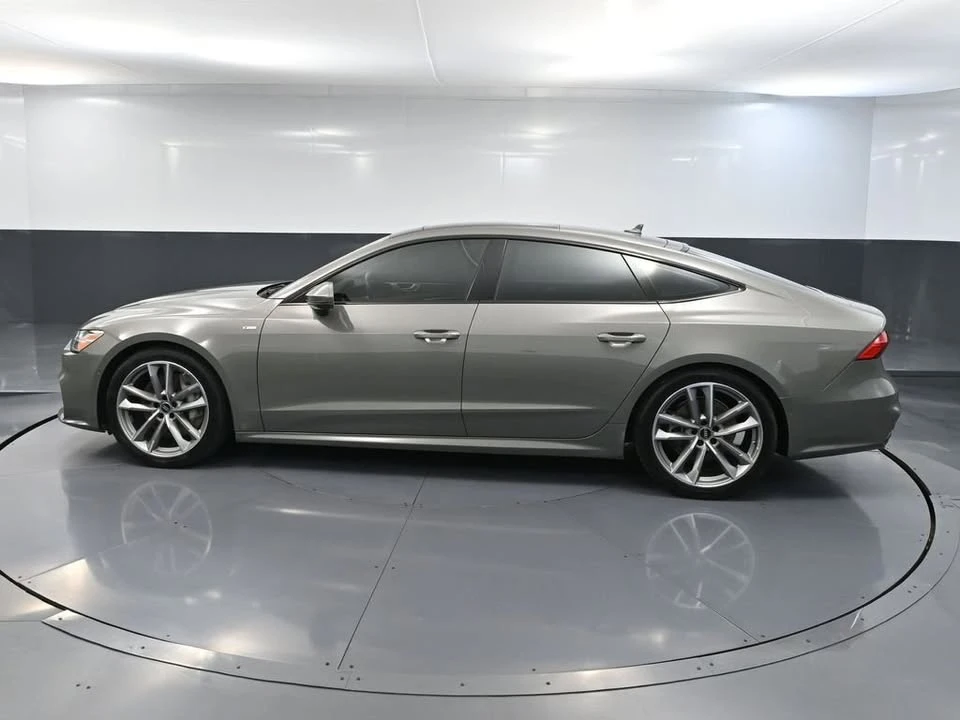 2022 Audi C8 A7 - Image 11 of 20