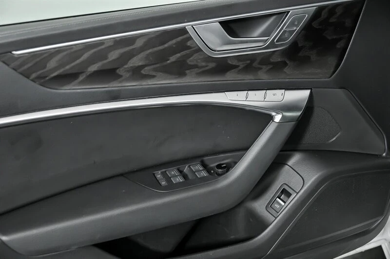 2022 Audi C8 A7 - Image 17 of 21