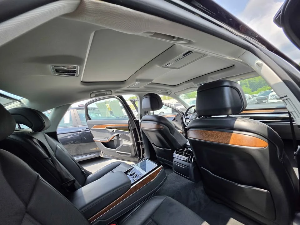 2022 Audi D5 A8 - Image 10 of 14