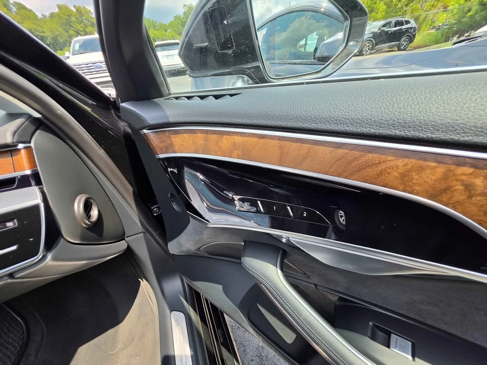 2022 Audi D5 A8 - Image 12 of 14