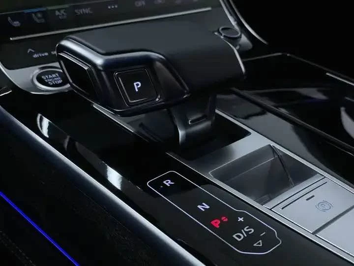 2022 Audi D5 A8 - Image 13 of 18