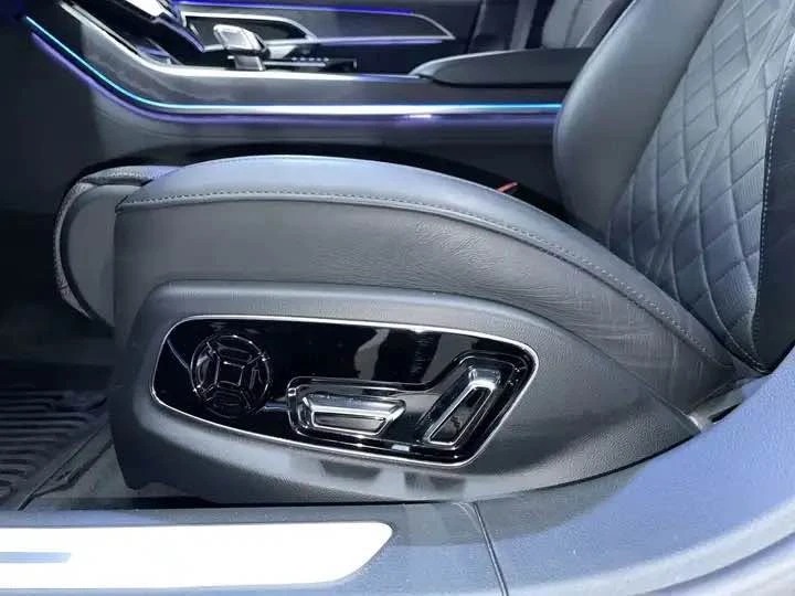 2022 Audi D5 A8 - Image 9 of 18
