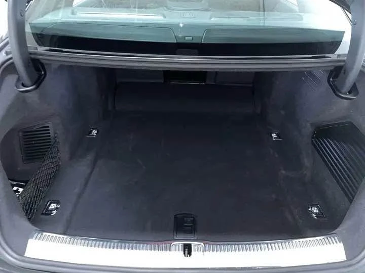 2022 Audi D5 A8 - Image 16 of 18